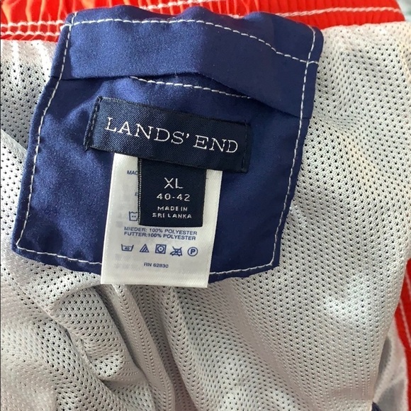 Land’s End USA Embroidered flag navy swim trunks - Picture 6 of 6